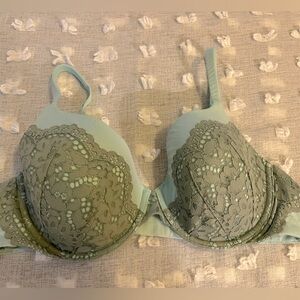 Victoria’s Secret- BBV Perfect Coverage